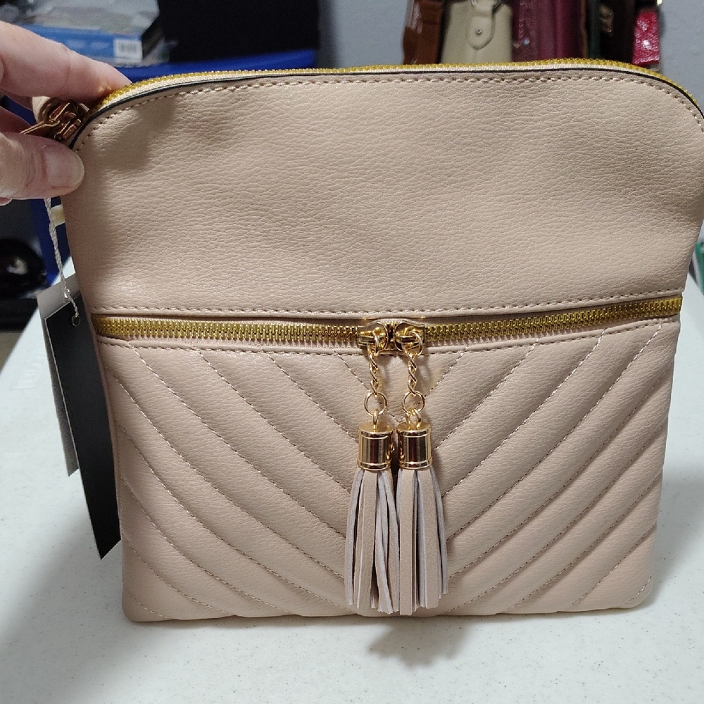 Beige Quilted Tassel Crossbody Bag - Stylish Everyday Purse